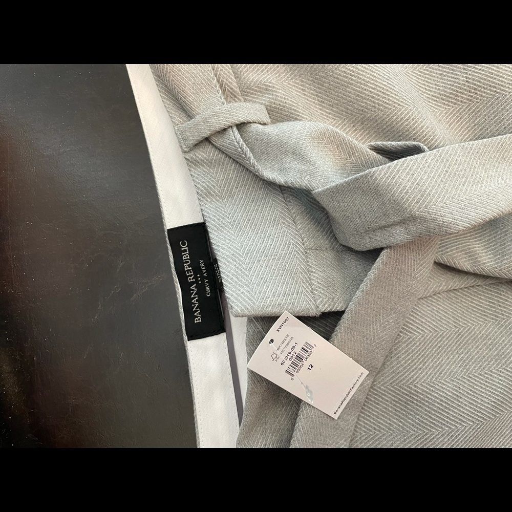 Grey herringbone Banana Republic Pants- NWT